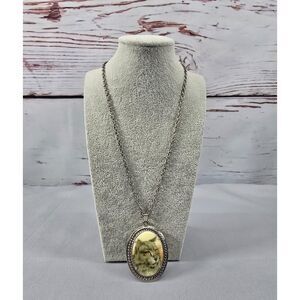 Vintage Cat Cameo Necklace‎ in Antiqued Silver Unique